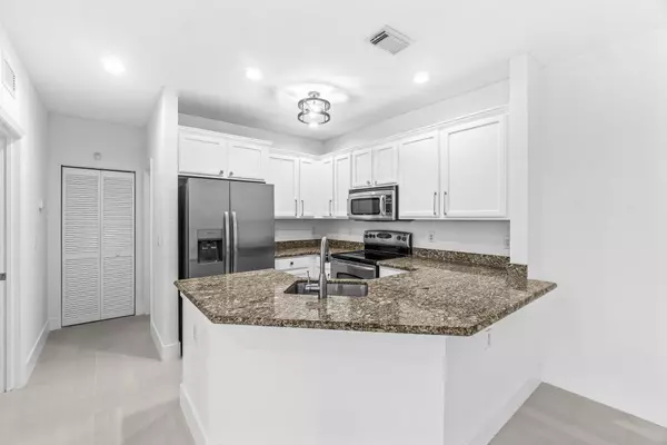 Delray Beach, FL 33445,4804 W Bexley Park DR A