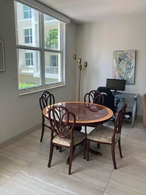 Lantana, FL 33462,802 W Windward 204 WAY 204