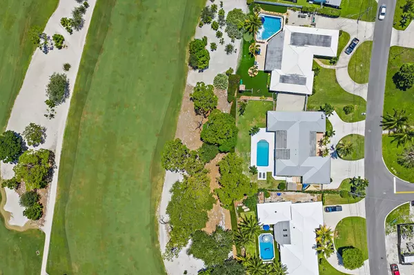 Tequesta, FL 33469,86 Golfview DR