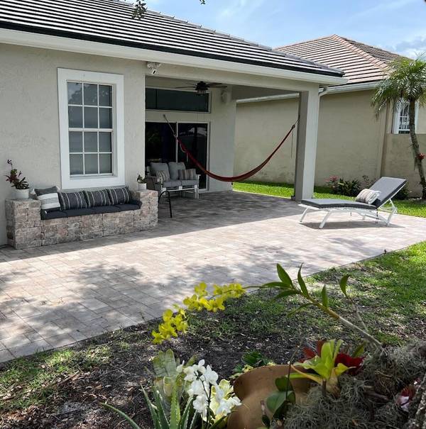 2591 Country Golf DR, Wellington, FL 33414