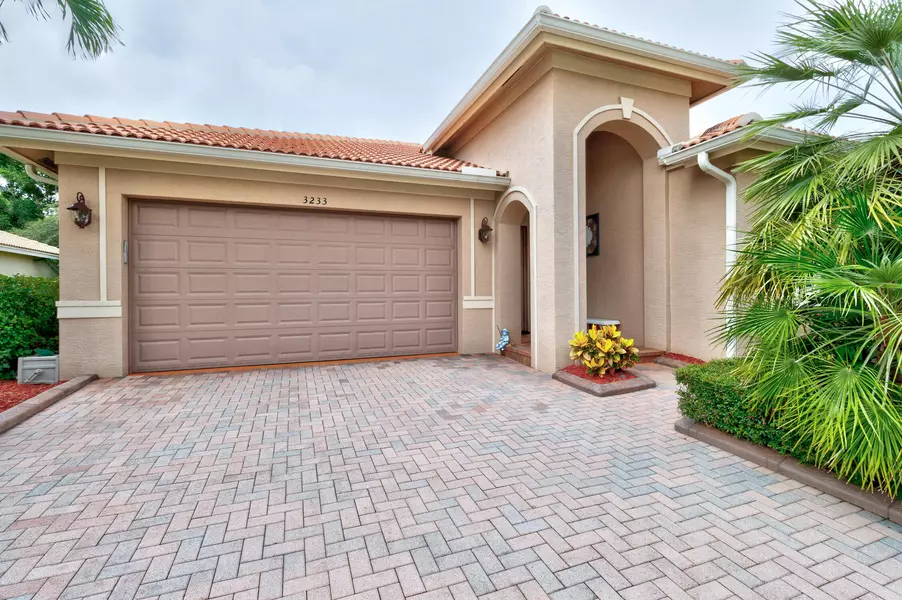 3233 Sussex WAY, Vero Beach, FL 32966