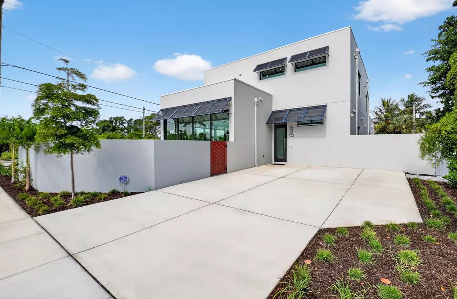 203 SW 2nd ST #2, Delray Beach, FL 33444