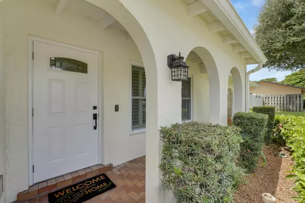 Palm Beach Gardens, FL 33410,4192 Elm AVE