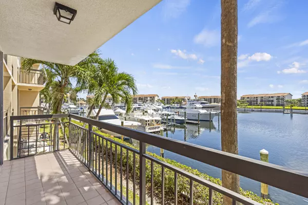 Jupiter, FL 33477,2401 Marina Isle 205 WAY 205