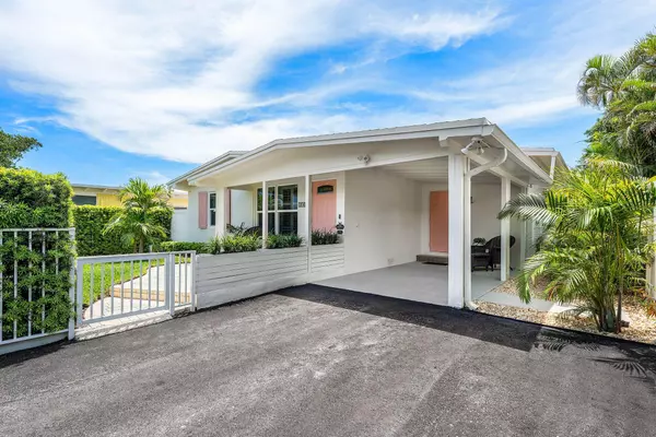 250 NE 10th ST, Delray Beach, FL 33444