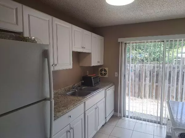 Vero Beach, FL 32960,4202 18th ST