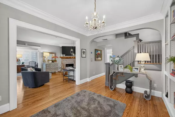 West Palm Beach, FL 33407,442 28th ST