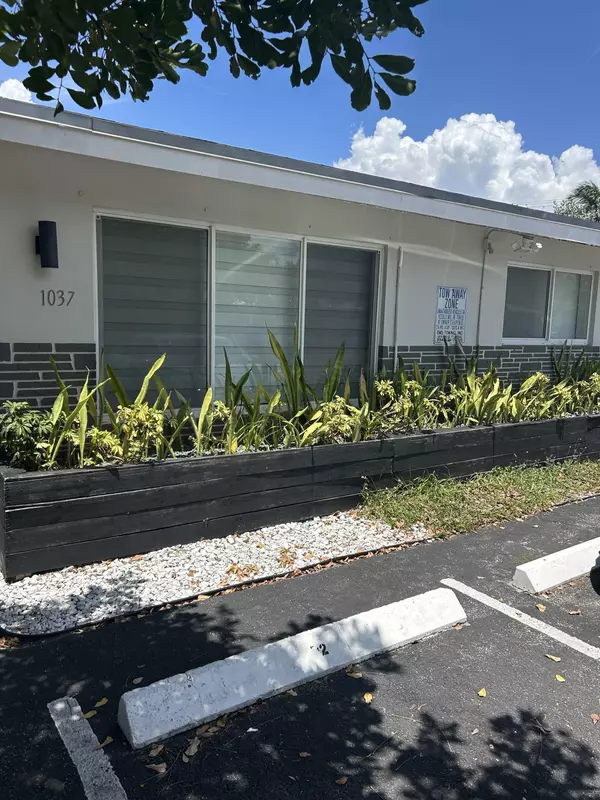 1037 NE 9th AVE 3, Fort Lauderdale, FL 33304