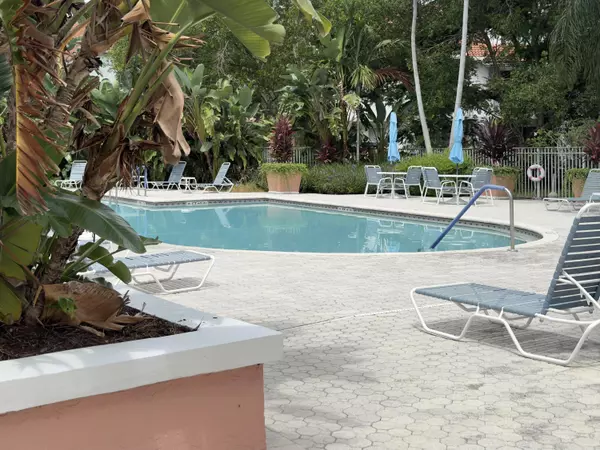 Delray Beach, FL 33444,1000 Crystal WAY G