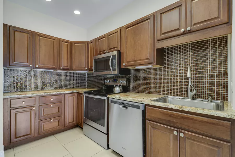 6389 Country Fair CIR, Boynton Beach, FL 33437