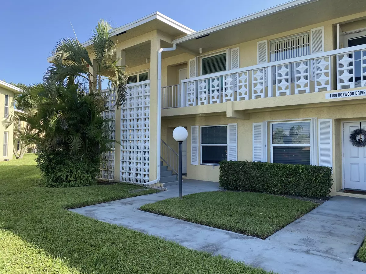 Delray Beach, FL 33445,1100 Boxwood DR 101