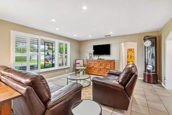 Lighthouse Point, FL 33064,5131 NE 27th TER