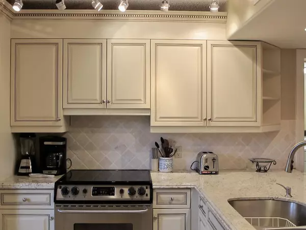 Jupiter, FL 33477,101 Ocean Bluffs BLVD 102