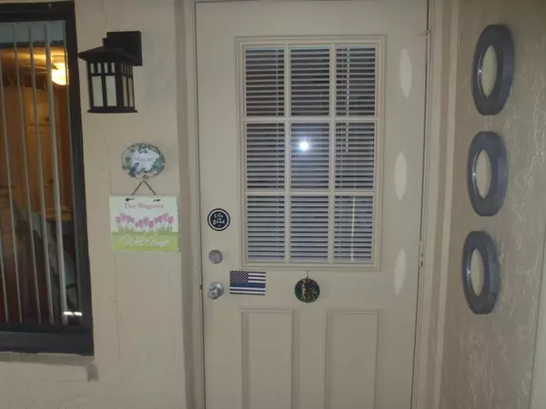 Greenacres, FL 33463,426 Pine Glen LN D-2