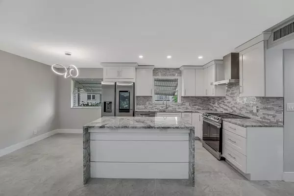 Delray Beach, FL 33446,549 Brittany L