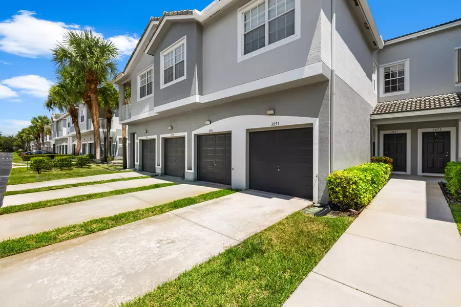 3051 Grandiflora DR, Greenacres, FL 33467