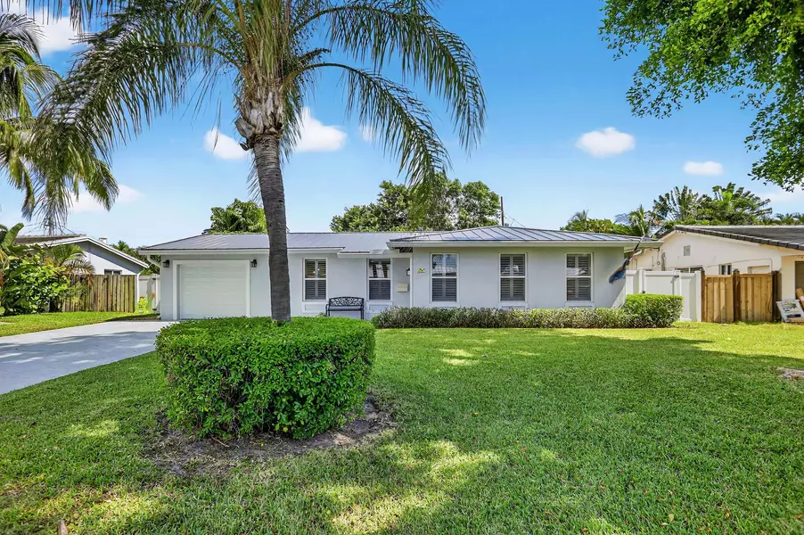 2651 NE 51st CT, Lighthouse Point, FL 33064