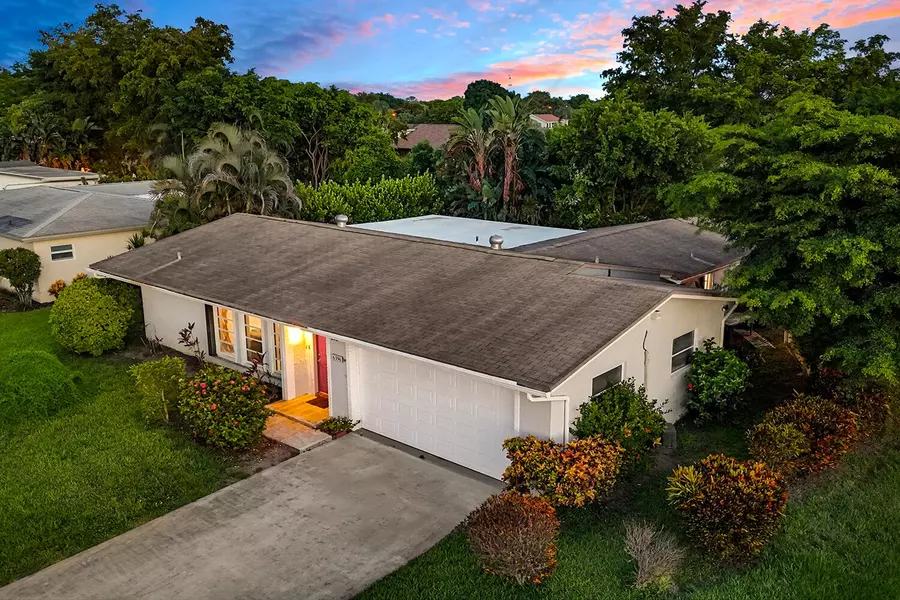 6396 Country Wood WAY, Delray Beach, FL 33484