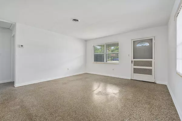 Jensen Beach, FL 34957,1658 NE Sunview TER