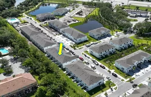 Stuart, FL 34997,393 SW Sally WAY Latitude 27-05