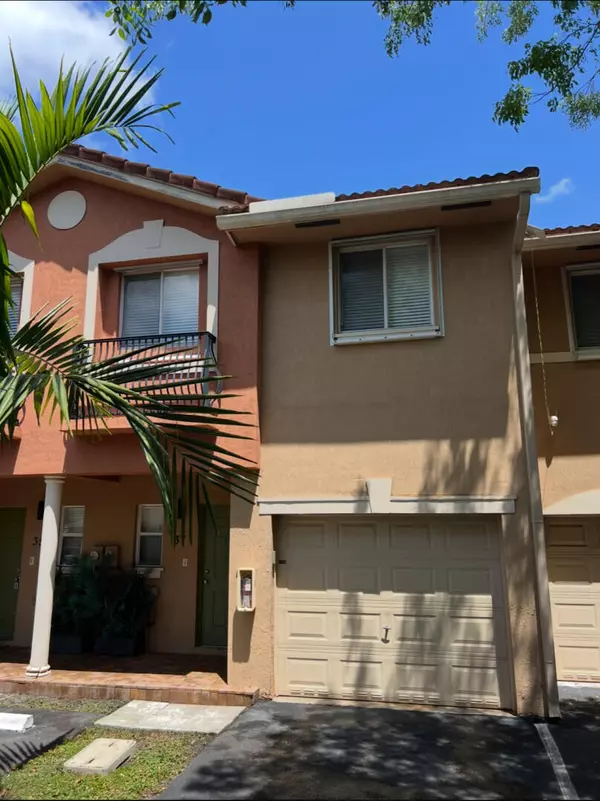 Hallandale Beach, FL 33009,37 SE 3rd AVE