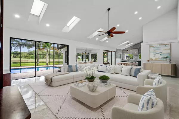 10391 Boca Woods LN, Boca Raton, FL 33428