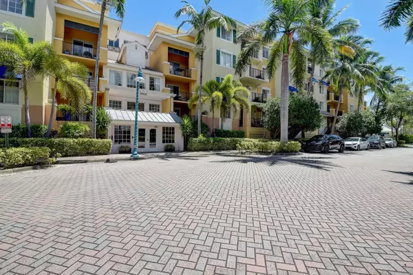 Delray Beach, FL 33444,255 NE 3rd AVE 2-516