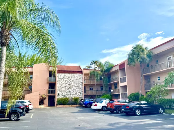 Margate, FL 33063,3040 Holiday Springs BLVD 106