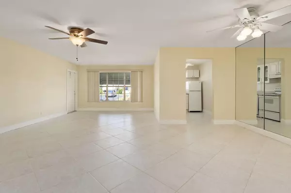 Fort Pierce, FL 34982,311 Colony LN C