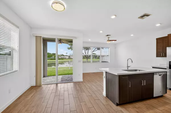 Lake Worth, FL 33467,8606 Via Mar Rosso