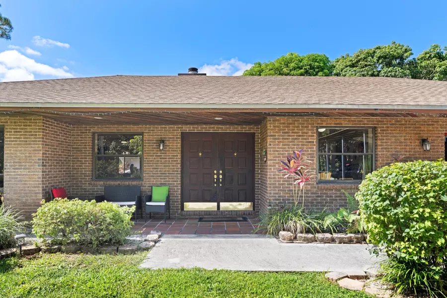 12874 Bryan RD, Loxahatchee Groves, FL 33470