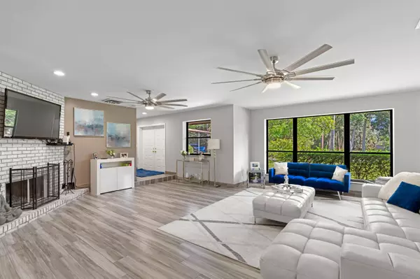 Loxahatchee Groves, FL 33470,12874 Bryan RD