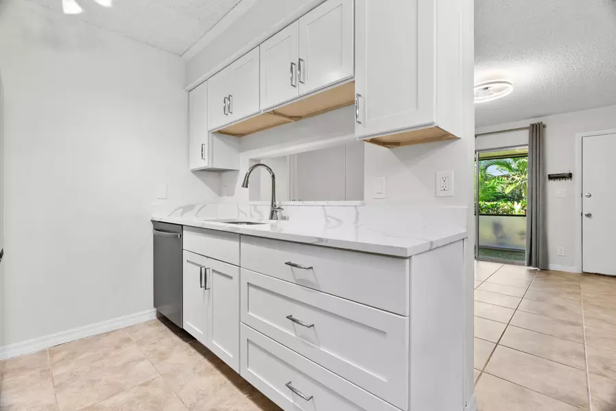 6501 Chasewood DR 18d, Jupiter, FL 33458