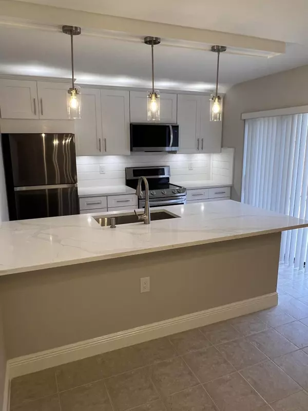 3066 30th CT, Jupiter, FL 33477