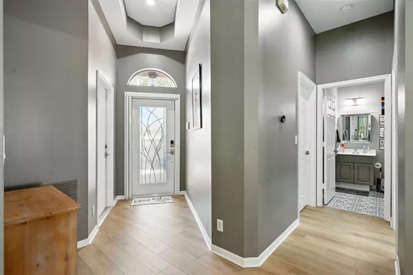 West Palm Beach, FL 33411,8402 Staniel Cay