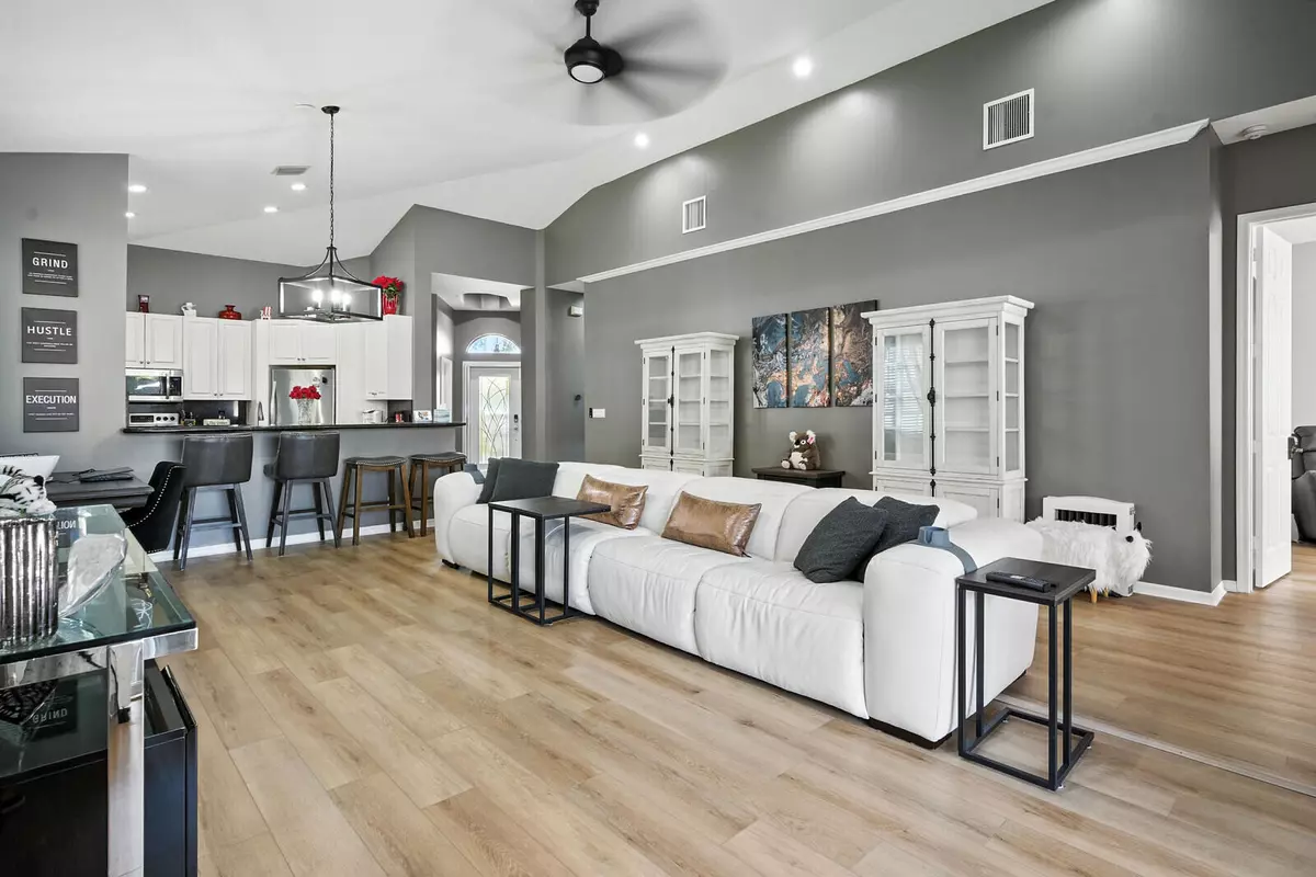 West Palm Beach, FL 33411,8402 Staniel Cay