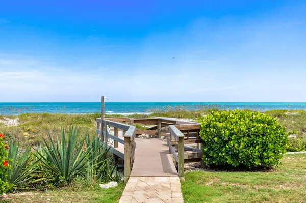 Cocoa Beach, FL 32931,1155 S Atlantic AVE 203