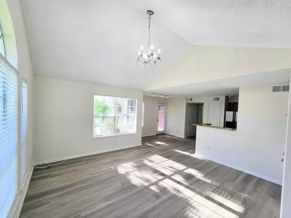 Delray Beach, FL 33444,1125 Crystal WAY J