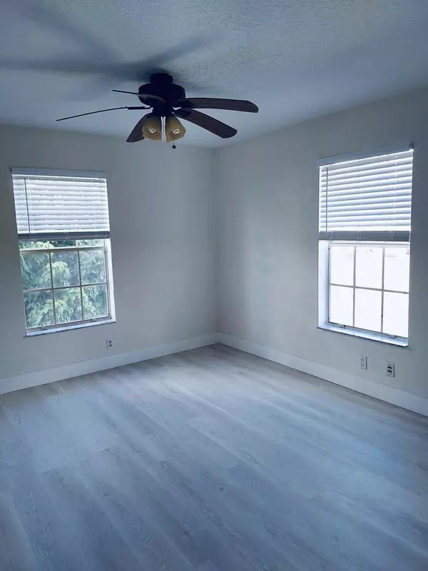 Boca Raton, FL 33433,6339 La Costa DR E