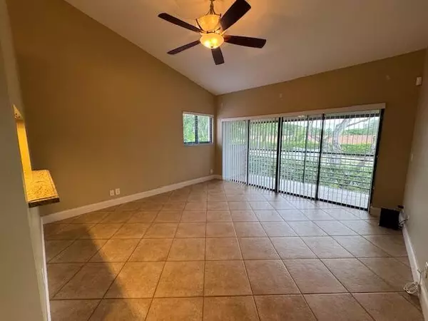 Boynton Beach, FL 33426,4 Via De Casas Sur 203