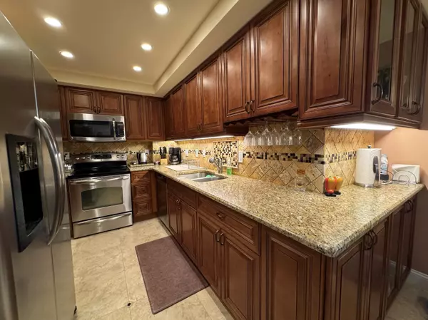 Palm Beach, FL 33480,3450 S Ocean BLVD 5170
