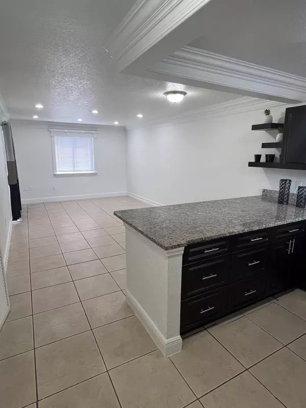West Palm Beach, FL 33415,6034 Fores Hill Blvd 101