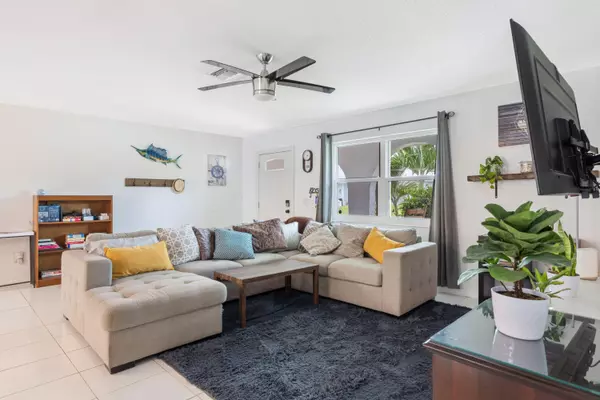 Stuart, FL 34994,1104 NW 12th TER