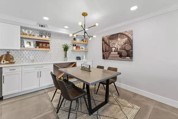 Singer Island, FL 33404,5440 N Ocean DR 1404