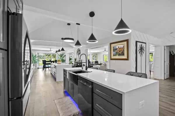 Stuart, FL 34997,3763 SE E Fairway