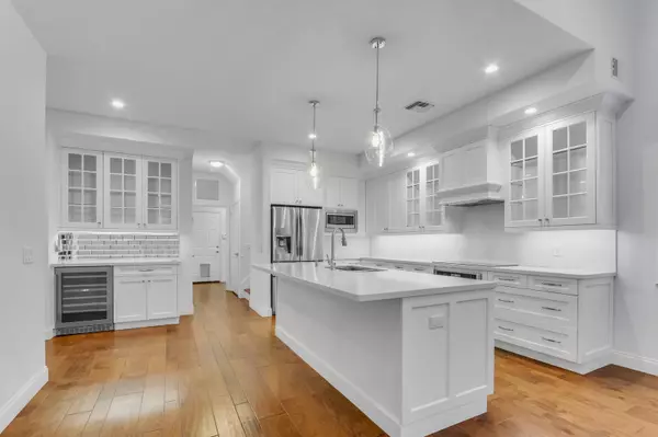 Jupiter, FL 33458,138 Victorian LN