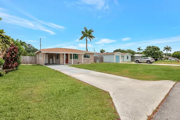 Delray Beach, FL 33484,5305 Cleveland RD