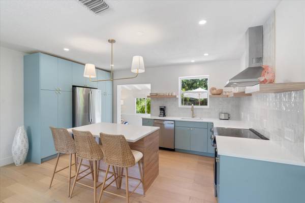 353 Gregory RD, West Palm Beach, FL 33405