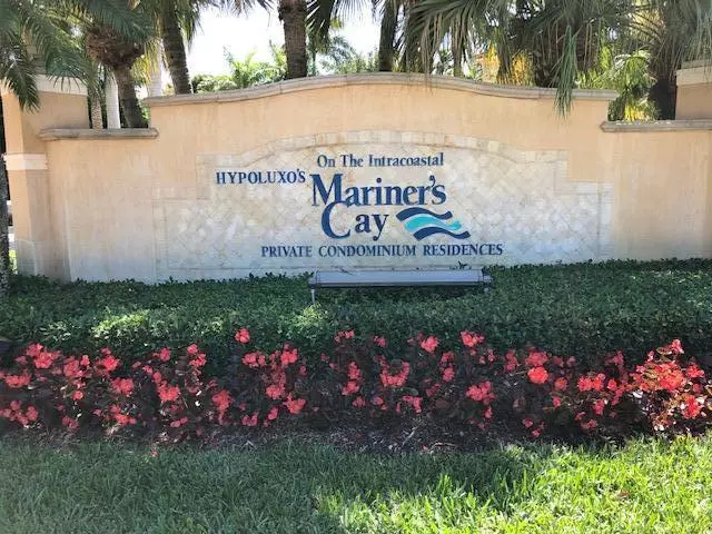 Hypoluxo, FL 33462,800 Scotia DR 305