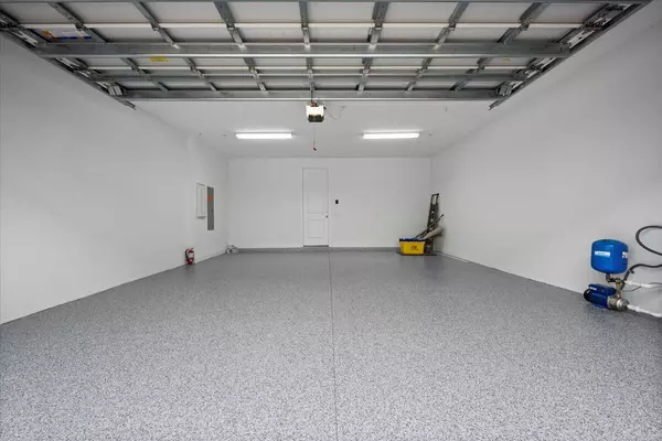 Palm Beach Gardens, FL 33418,4113 Faraday WAY